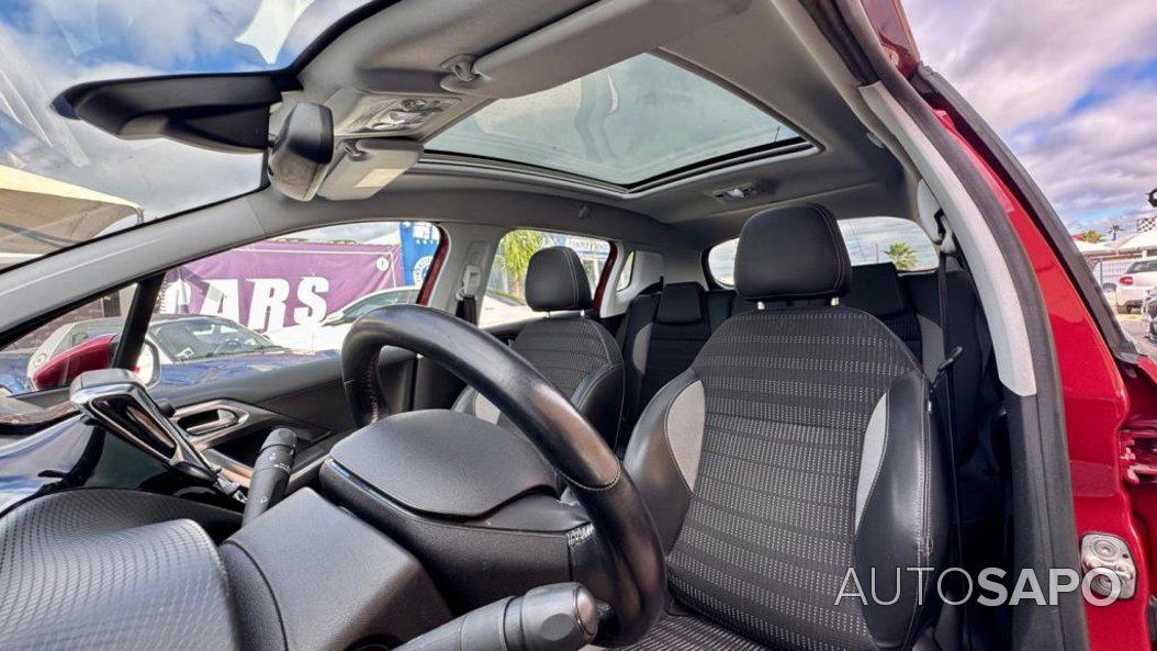 Peugeot 2008 1.2 PureTech Allure de 2019