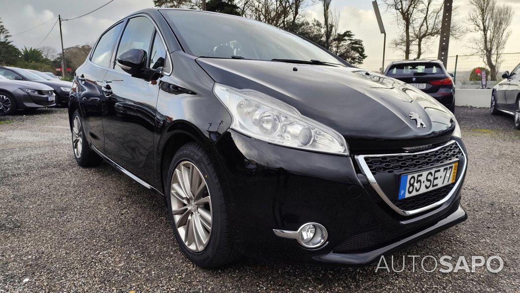 Peugeot 208 de 2012