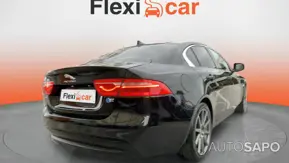 Jaguar XE de 2015