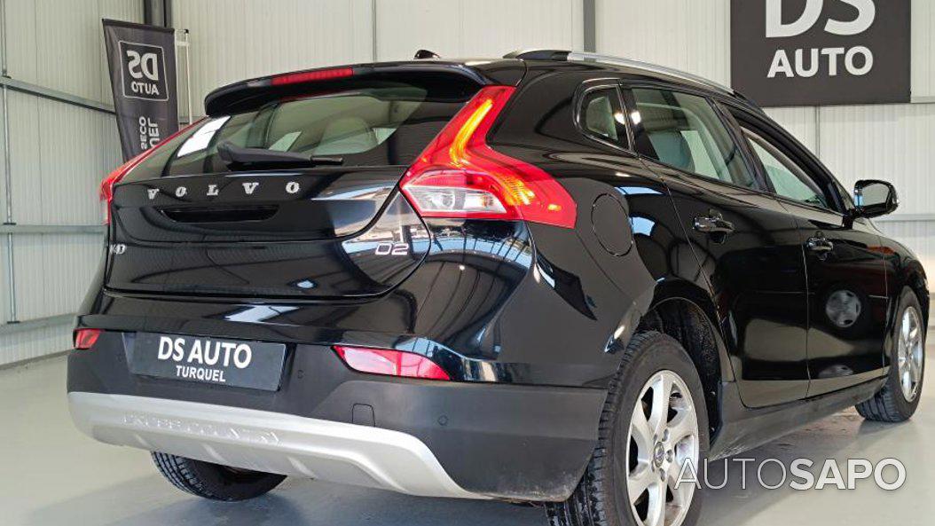 Volvo V40 Cross Country 1.6 D2 Summum de 2013