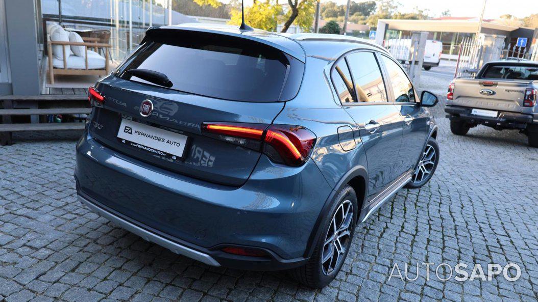 Fiat Tipo Cross 1.0 GSE T3 CITY de 2024