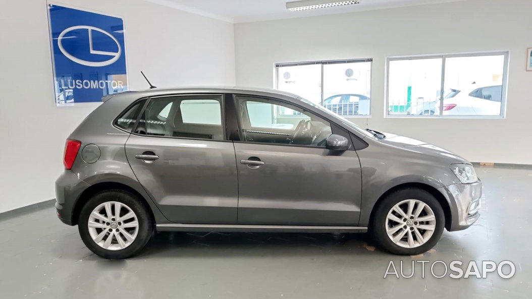 Volkswagen Polo 1.4 TDi Confortline de 2014