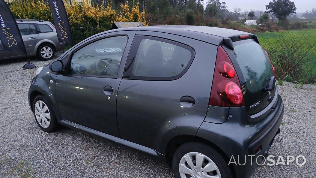 Peugeot 107 1.0 Black&Silver de 2013