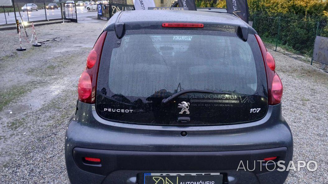 Peugeot 107 1.0 Black&Silver de 2013