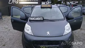 Peugeot 107 1.0 Black&Silver de 2013