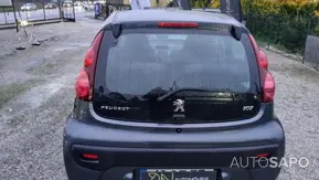 Peugeot 107 1.0 Black&Silver de 2013