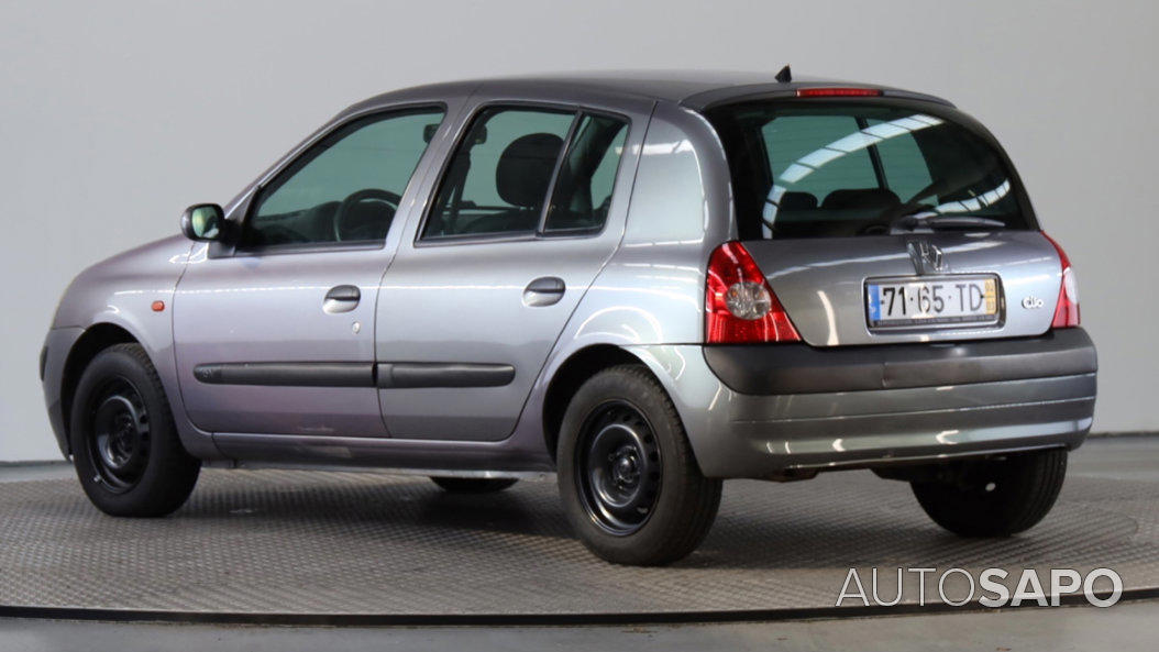 Renault Clio 1.2 de 2002