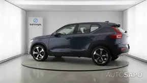 Volvo XC40 2.0 B4 Momentum Plus de 2021