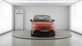 Abarth 695 de 2023