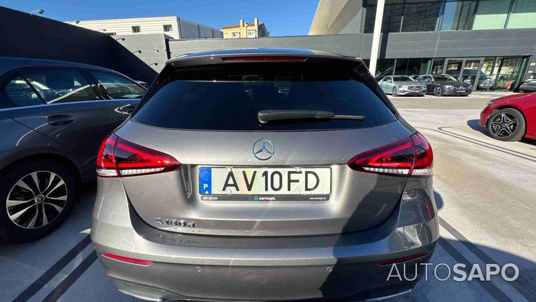 Mercedes-Benz Classe A 180 d AMG Line Aut. de 2022