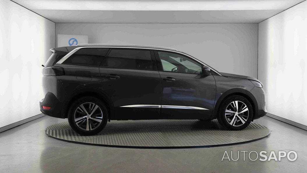 Peugeot 5008 1.5 BlueHDi Allure Pack EAT8 de 2024