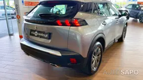 Peugeot 2008 1.2 PureTech Active EAT8 de 2020