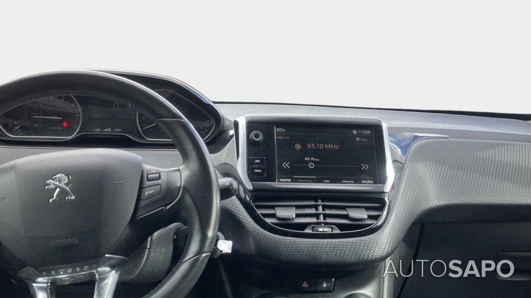 Peugeot 2008 1.2 PureTech Style de 2018