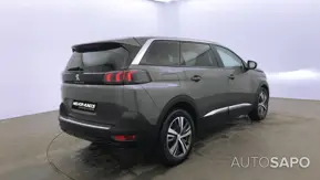 Peugeot 5008 de 2021