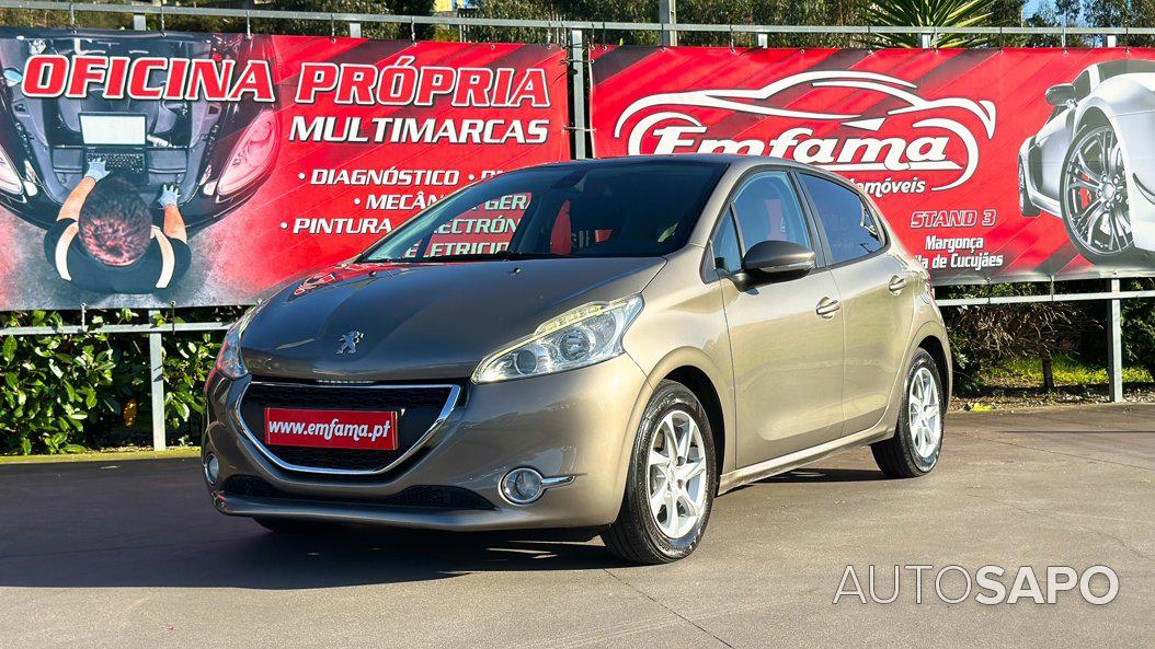 Peugeot 208 de 2012