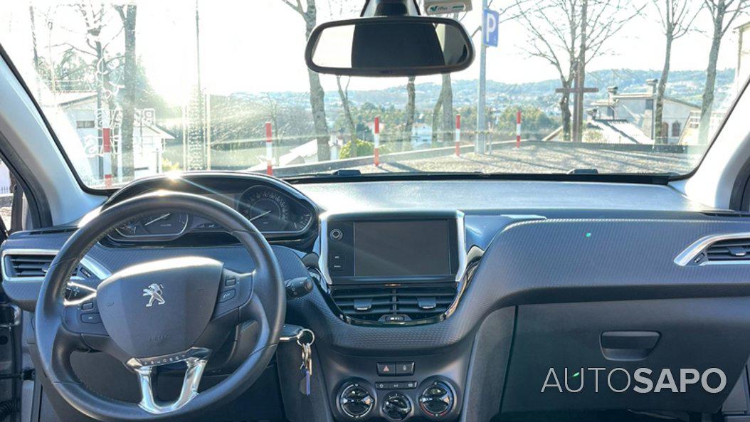 Peugeot 2008 1.2 PureTech Style de 2016