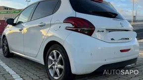 Peugeot 208 1.2 PureTech Allure de 2016