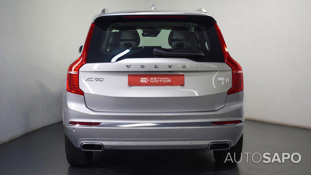 Volvo XC90 2.0 T8 PHEV Momentum AWD de 2020