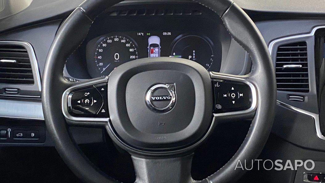 Volvo XC90 2.0 T8 PHEV Momentum AWD de 2020