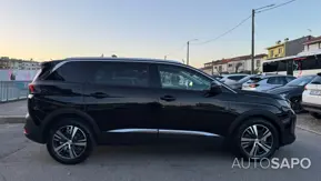 Peugeot 5008 de 2022