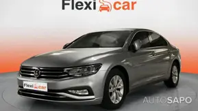 Volkswagen Passat 1.5 TSI Confortline DSG de 2020