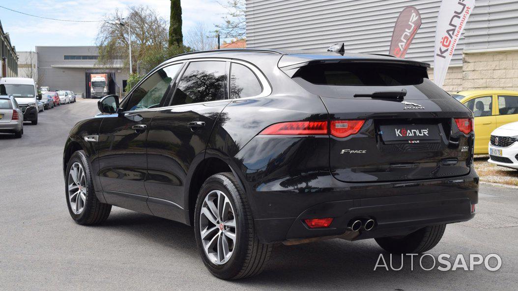 Jaguar F-Pace de 2017