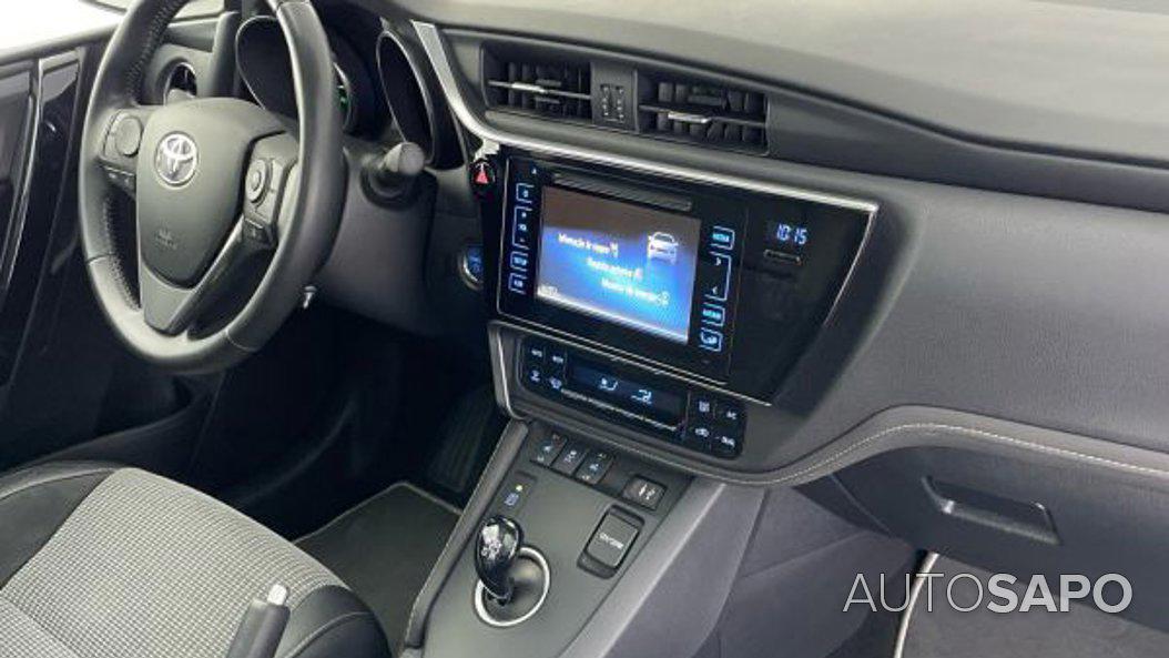 Toyota Auris 1.8 HSD Exclusive de 2019