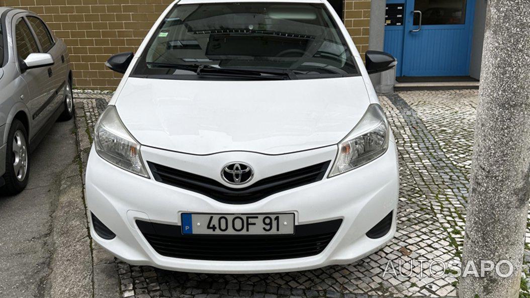 Toyota Yaris 1.4 D-4D Comfort+AC de 2013