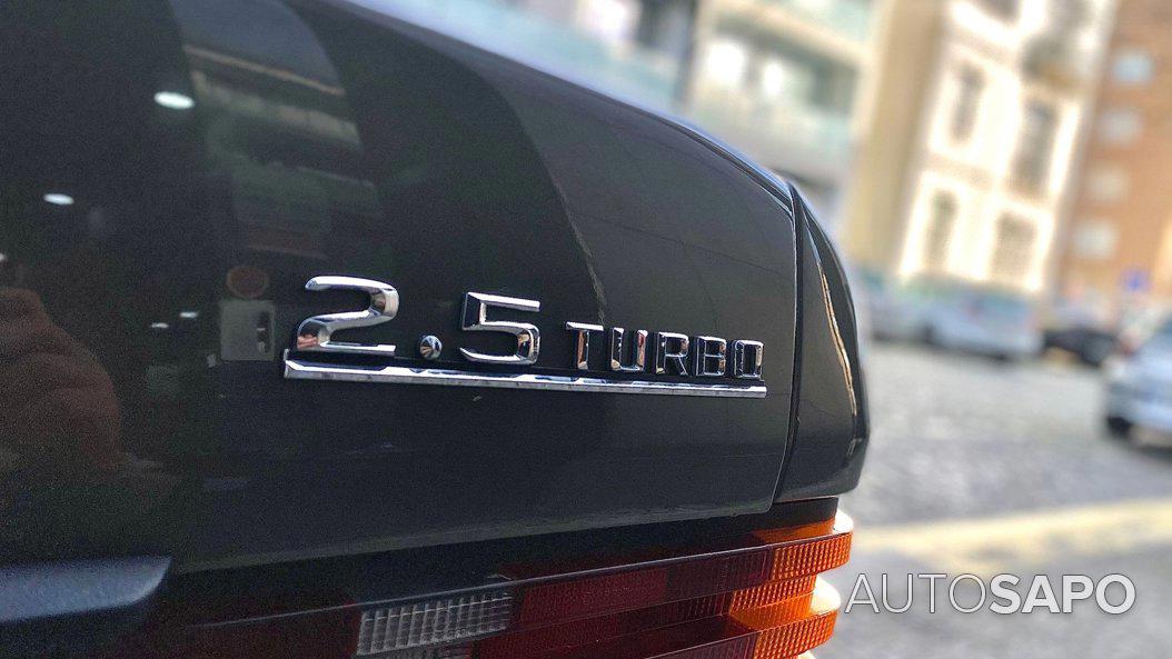 Mercedes-Benz 190 D 2.5 Turbo de 1990