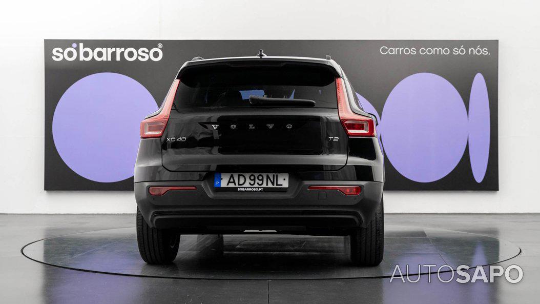 Volvo XC40 1.5 T2 Momentum de 2020