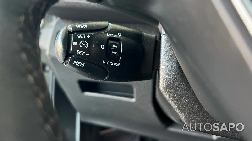 Peugeot 3008 1.2 PureTech Allure de 2019