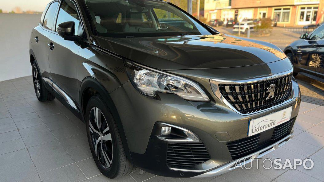 Peugeot 3008 1.2 PureTech Allure de 2019