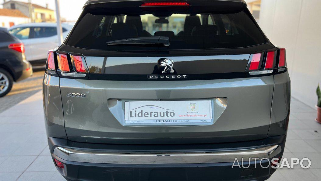 Peugeot 3008 1.2 PureTech Allure de 2019