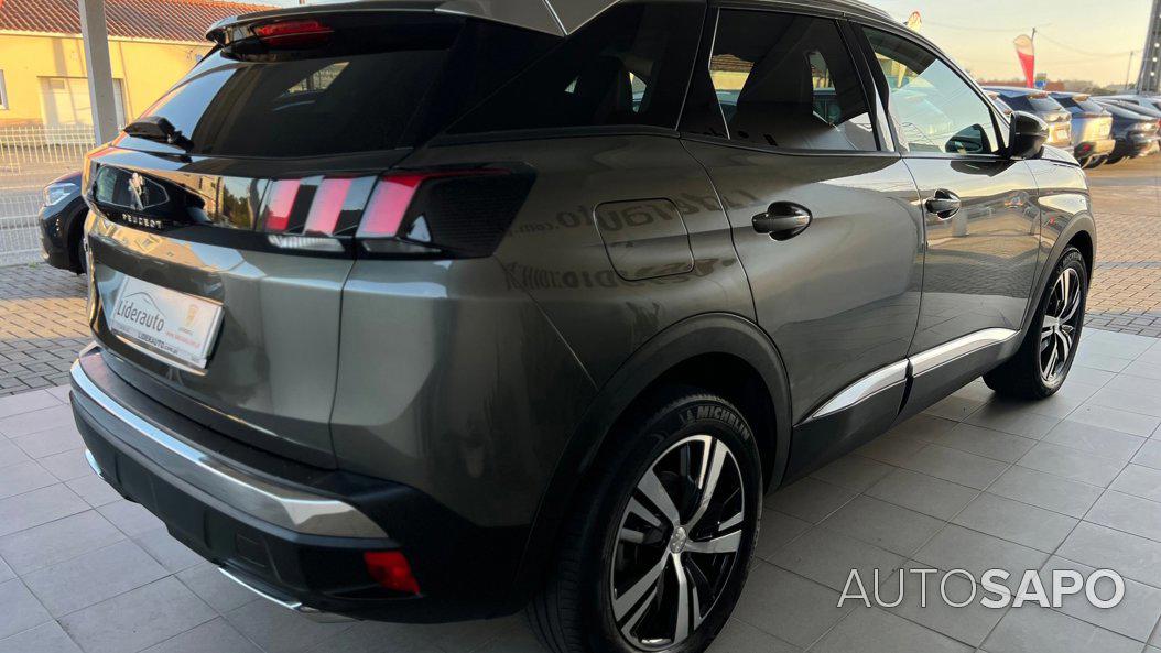 Peugeot 3008 1.2 PureTech Allure de 2019