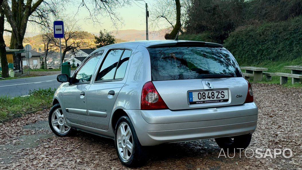 Renault Clio de 2005