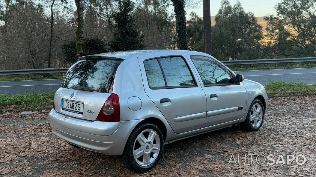 Renault Clio de 2005