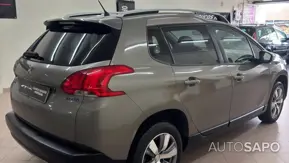 Peugeot 2008 1.2 PureTech Style de 2016