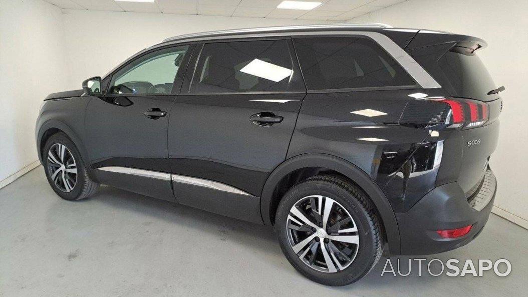 Peugeot 5008 1.5 BlueHDi Allure de 2019