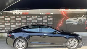 Tesla Model S 85D de 2015