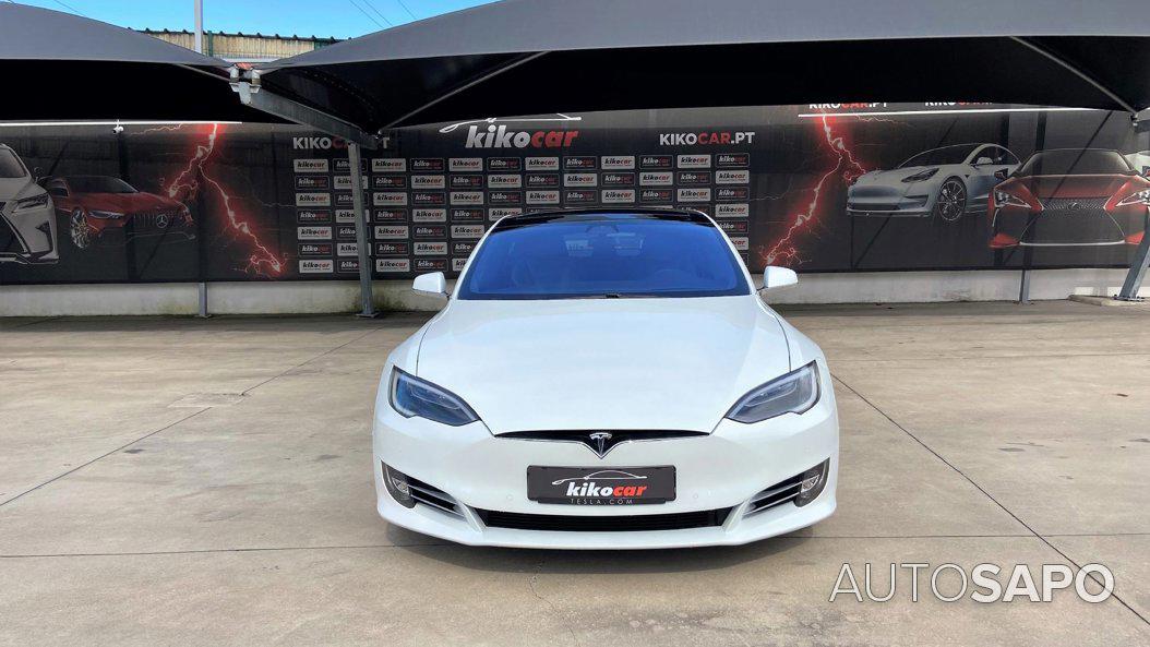 Tesla Model S 75D de 2017