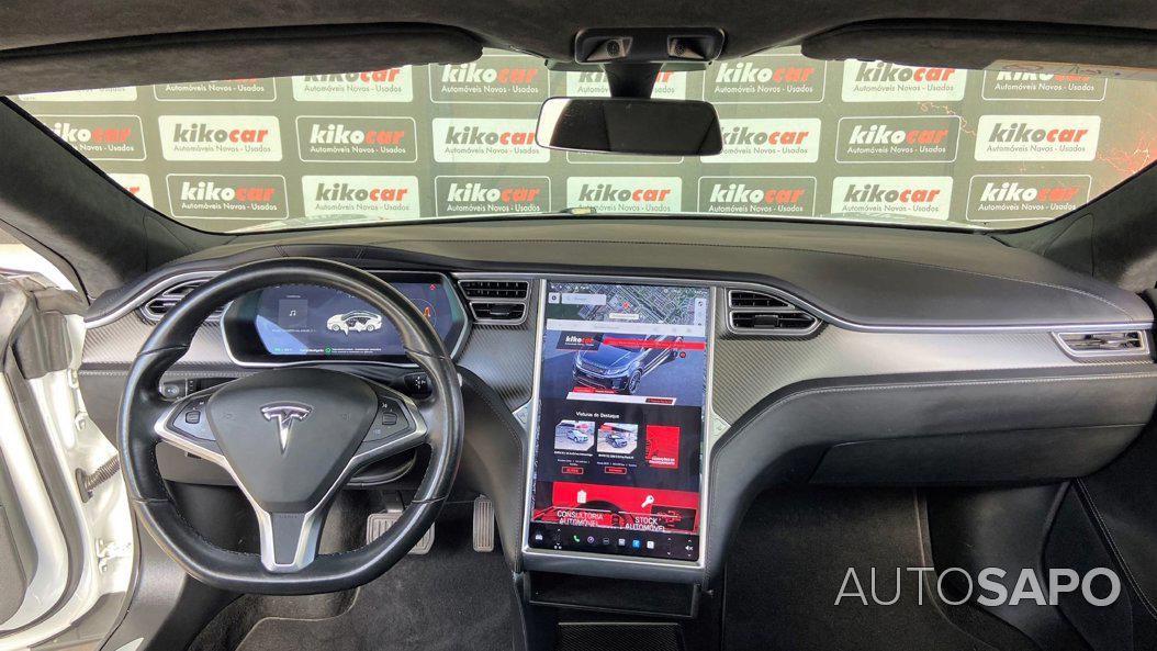 Tesla Model S 75D de 2017