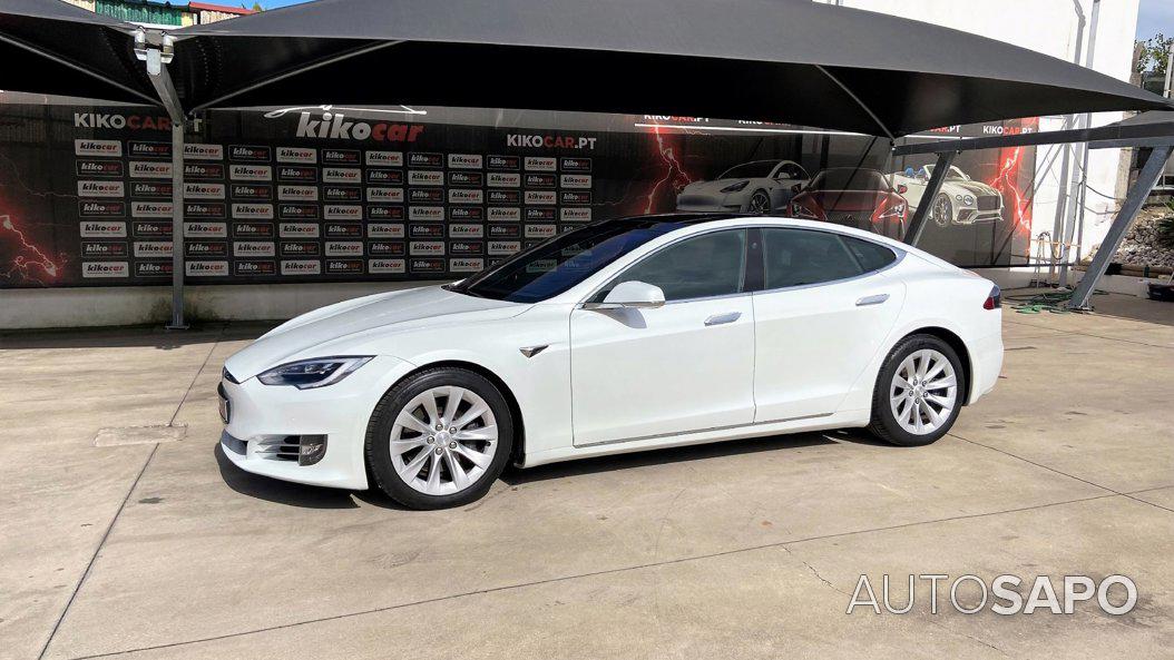 Tesla Model S 75D de 2017