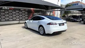 Tesla Model S 75D de 2017