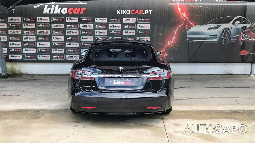 Tesla Model S 75D de 2018