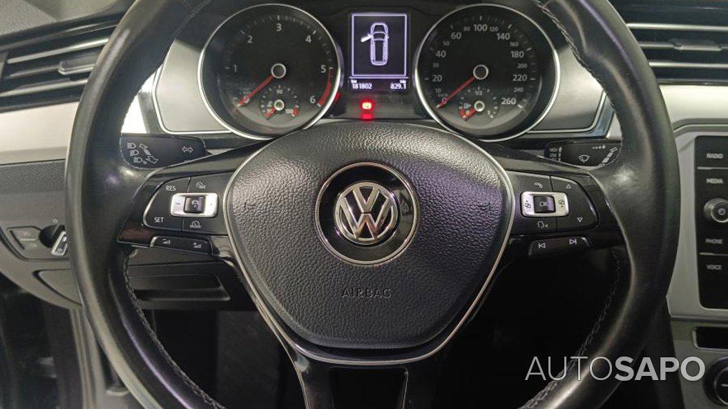 Volkswagen Passat V. 2.0 TDi Confortline DSG de 2017