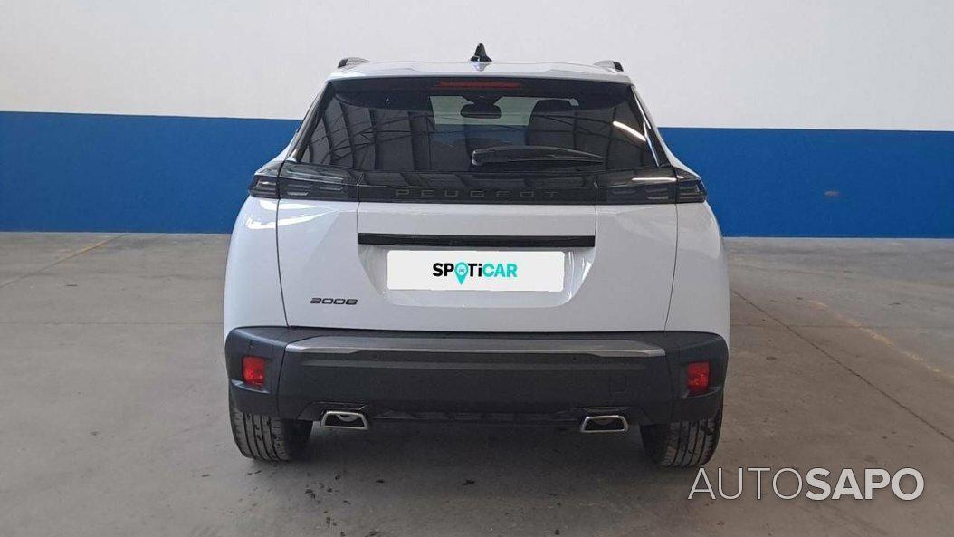 Peugeot 2008 1.2 PureTech Allure de 2024