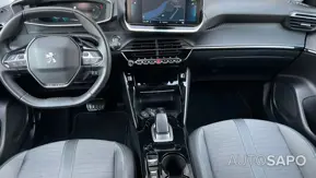 Peugeot e-2008 de 2021