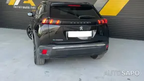 Peugeot e-2008 de 2021