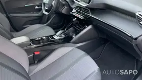 Peugeot e-2008 de 2021