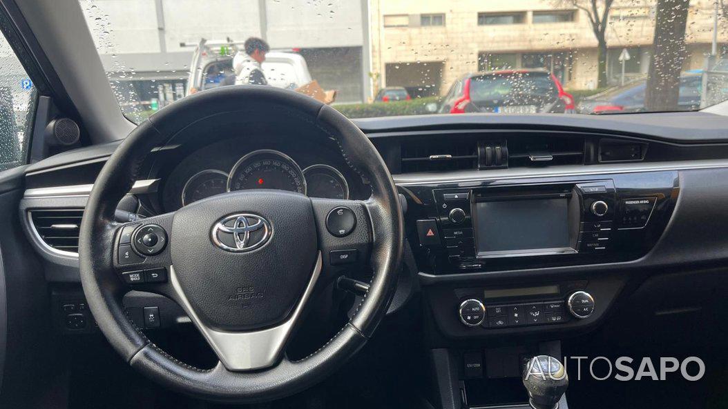 Toyota Corolla de 2015